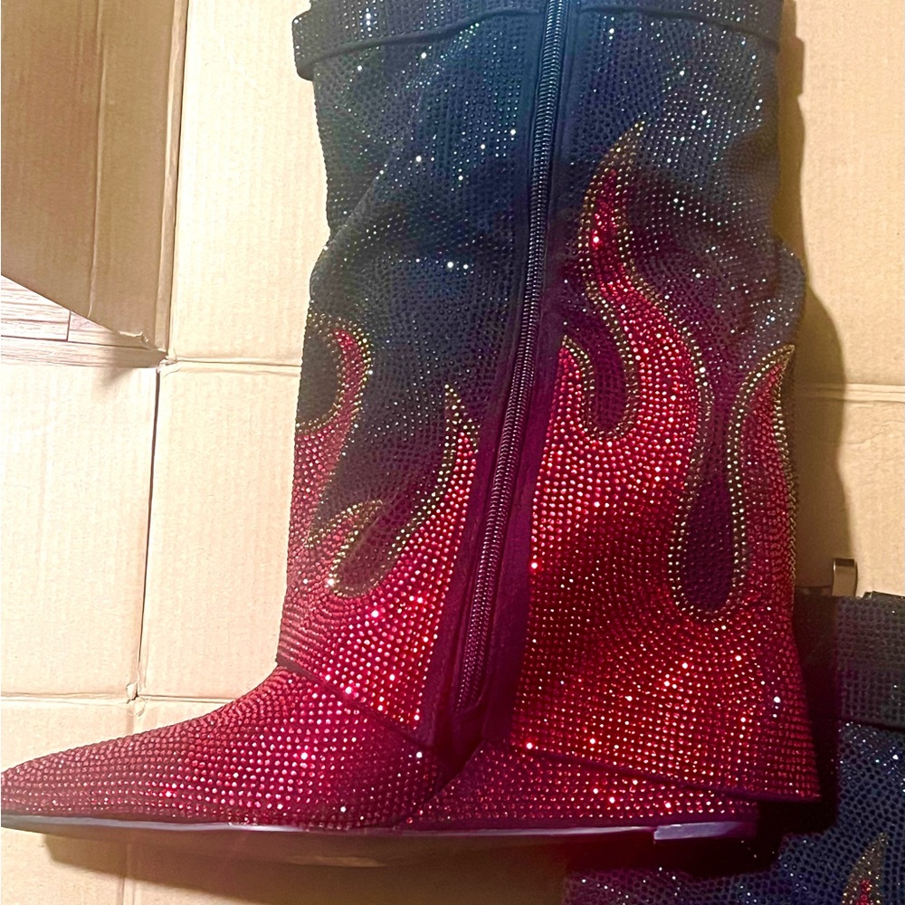 SHEIN Red and Black Rhinestone Flame Pointed Toe Heeled Slouch Boots - Picture 4 of 6